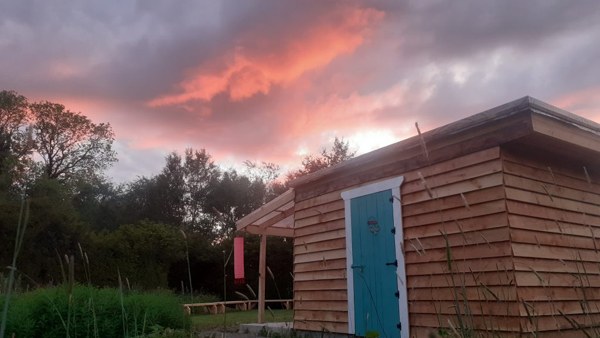 Hen Party Glamping logo